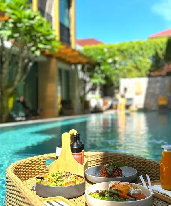 Floating Tray with Refreshments Inside Resort Pool – Luxury Vacation Experience