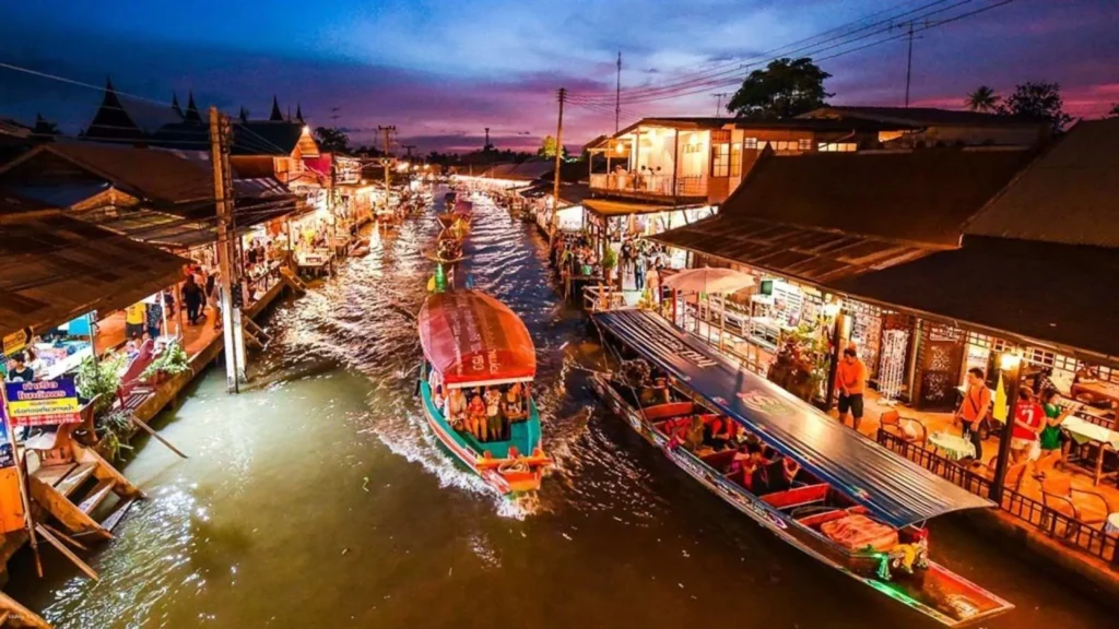 Traditional Floating Market in Bangkok, Thailand – Local Vendors and Thai Culture