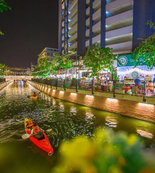 boat in the wate at night bangkok