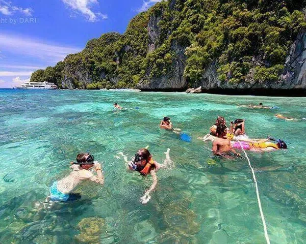 Snorkeling Adventure in Krabi, Thailand – Clear Waters and Vibrant Marine Life