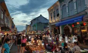 Vibrant Night Market in Bangkok, Thailand – Local Food and Shopping