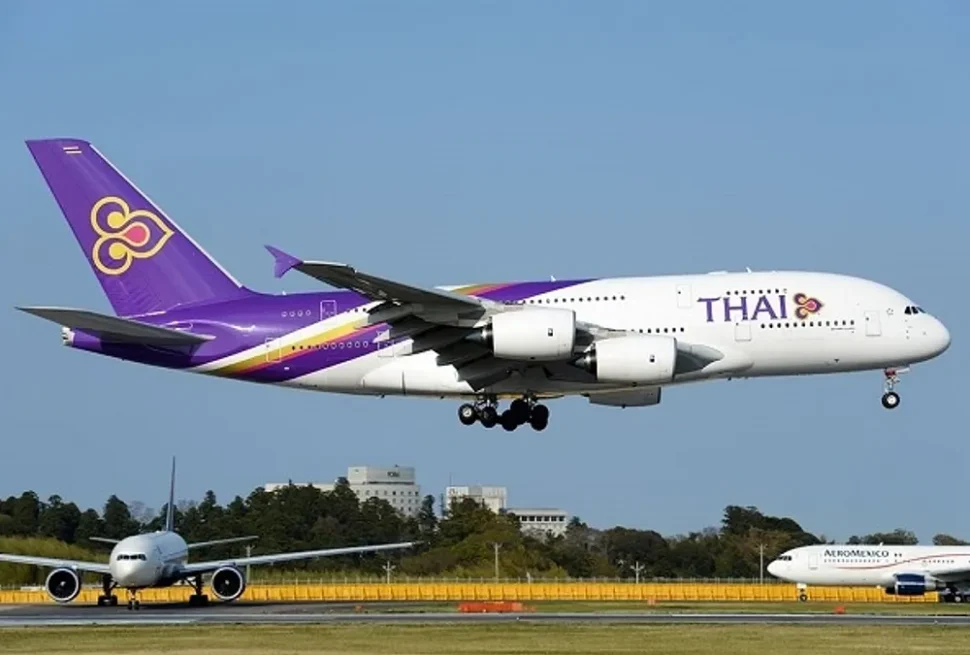Thail Plane Flying