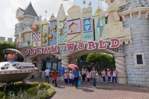 ream World Bangkok Entrance – Full Day Tour