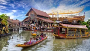Pattaya Floating Market – A Cultural Water Market in Thailand