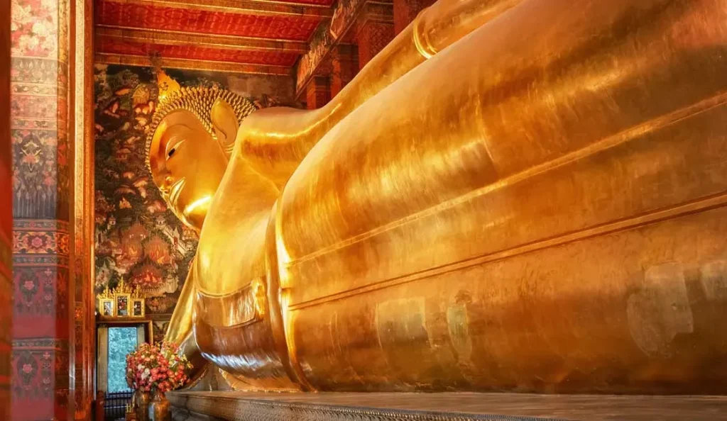 Massive golden Reclining Buddha statue at Wat Pho temple