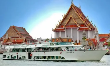 Grand Pearl Cruise on Chao Phraya River with Ayutthaya temple views