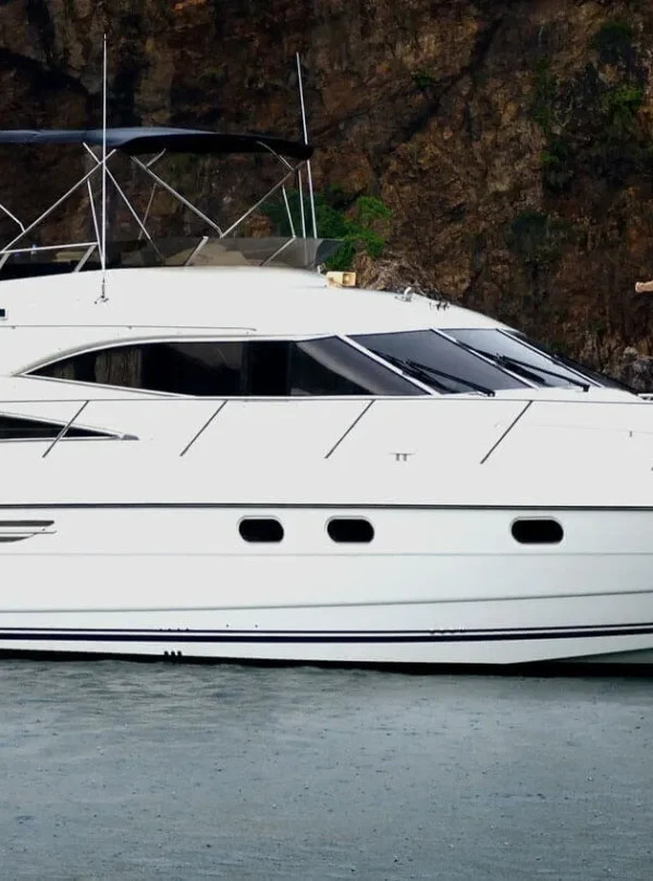 Scenic sea view with people partying on a yacht in Pattaya