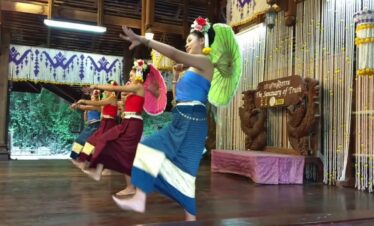 Thai cultural dance show at The Sanctuary of Truth Pattaya