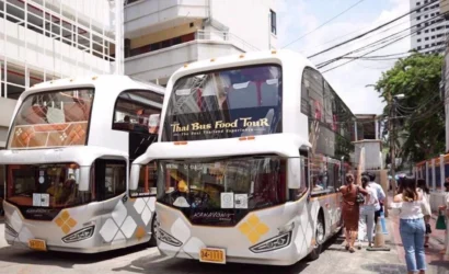 Thai Bus Food Tour Bangkok – Dining Experience on Wheels
