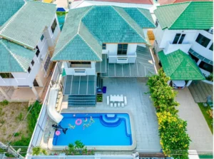 4‑bedroom pool villa Central Pattaya