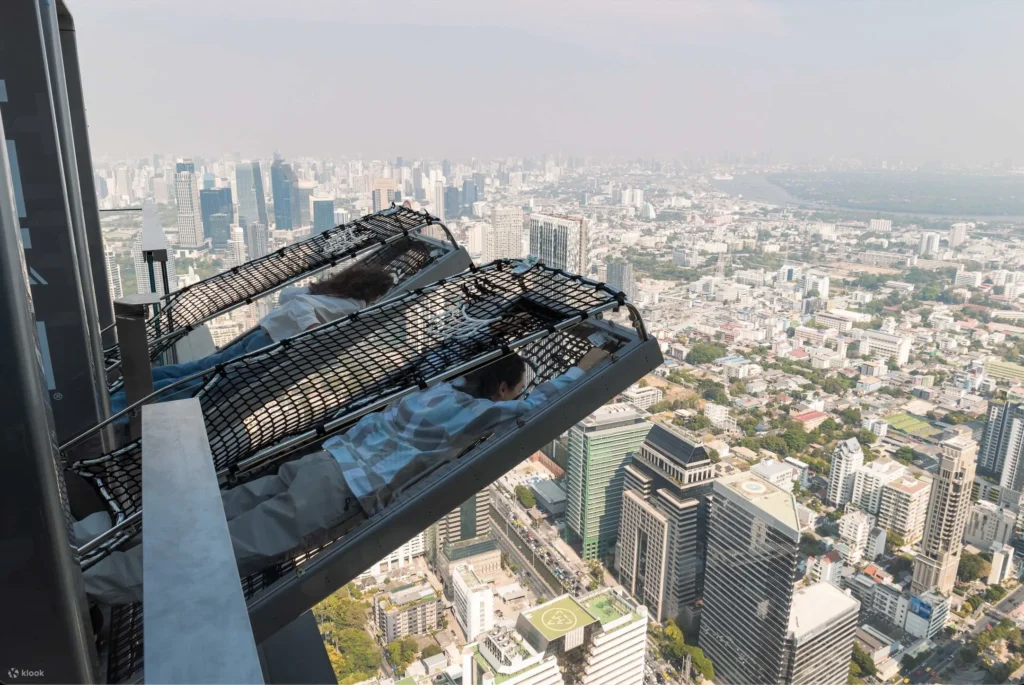 People enjoying the views from Mahanakhon