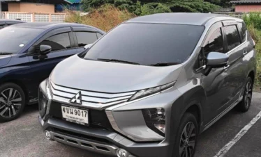 Renault Car for Phuket Airport to Patong Beach Taxi Service