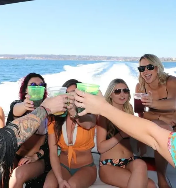 tourists enjoying drinks at Laila Yacht Pattaya