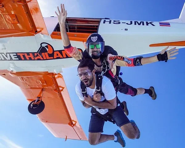 Tandem Jump Freefall Moment – Skydiving khao yai
