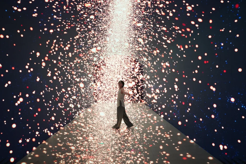 multiverse room in space and time cube pattaya