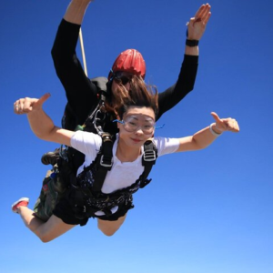 Midair_posing_Tandem_skydiving_Thailand