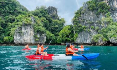 Hong Island Canoeing Experience