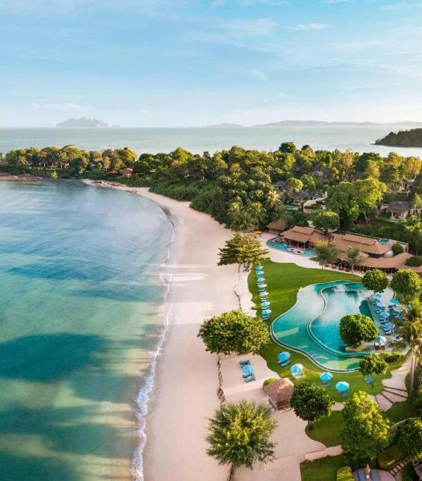 Naka Yai Island Beach