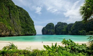 Maya Bay Beach – Phi Phi Islands
